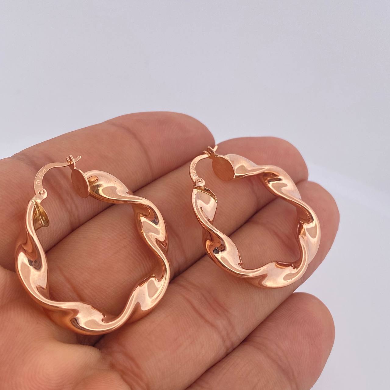 Candongas Azir 5.45gr / 3.5cm / Oro Rosa 18K $