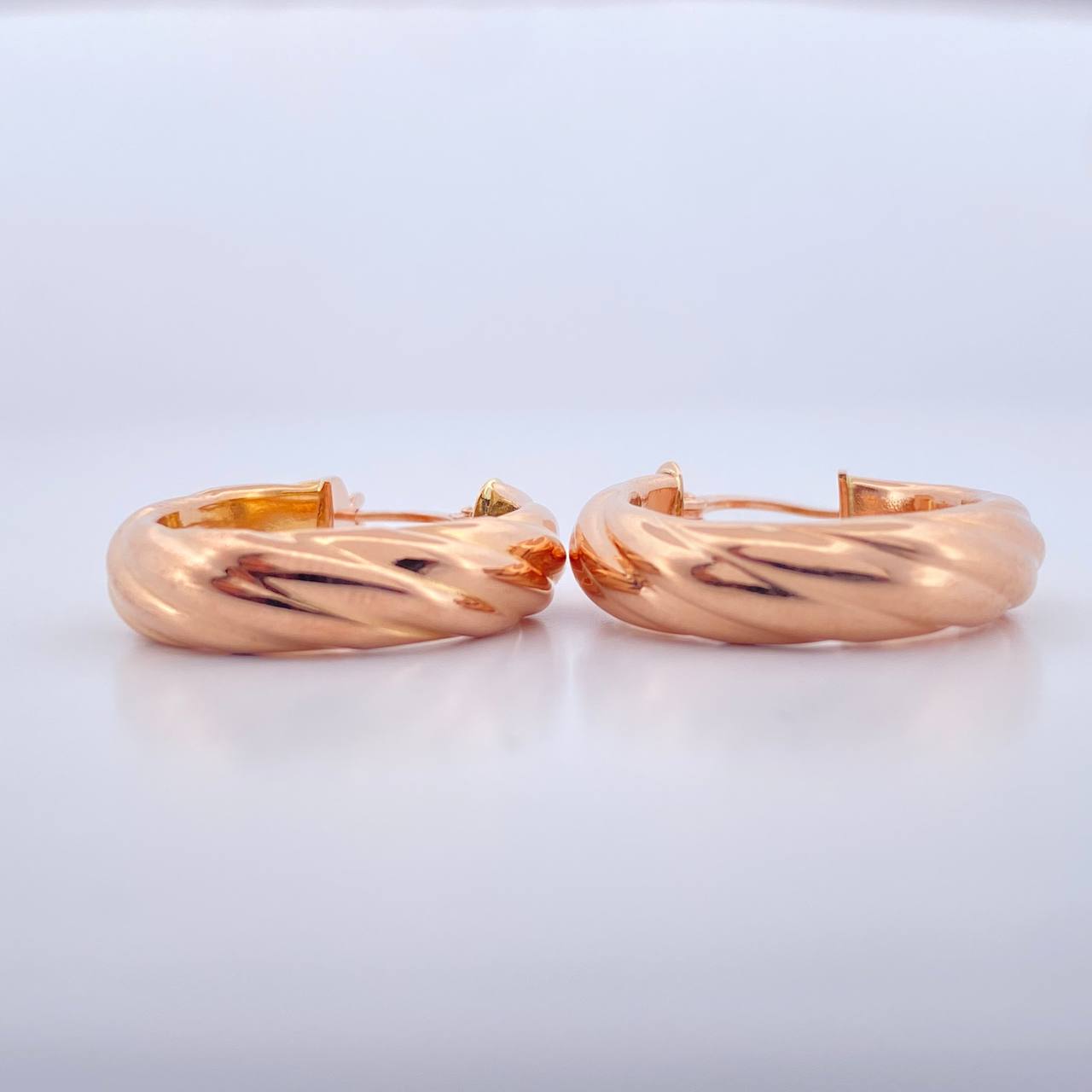 Candongas Mary 4.2gr / 2.5cm / Oro Rosa 18K $