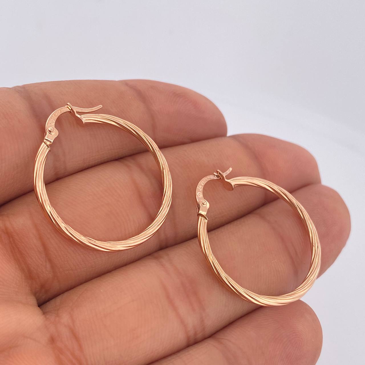 Candongas Lore 1.6gr / 3cm / Oro Rosa 18K %