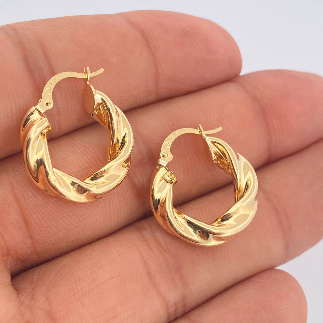 Candongas Kari 3.2gr / 2cm / Oro Amarillo 18K $