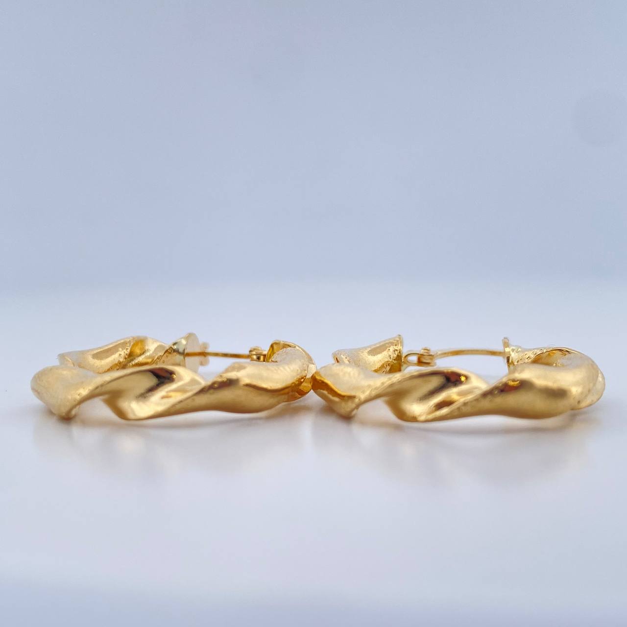 Candongas Demi 3.35gr / 2.7cm / Oro Amarillo 18K $