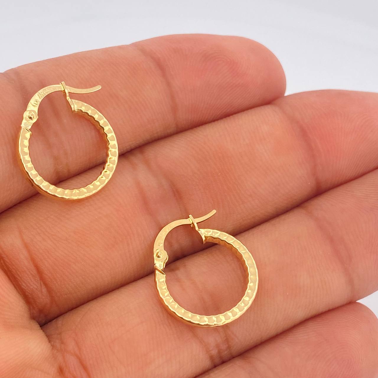 Candongas Iris 1.25gr / 2cm / Oro Amarillo 18K $