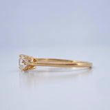 Anillo Solitario Corazon 1.3gr / T5 / Oro Amarillo 18K $
