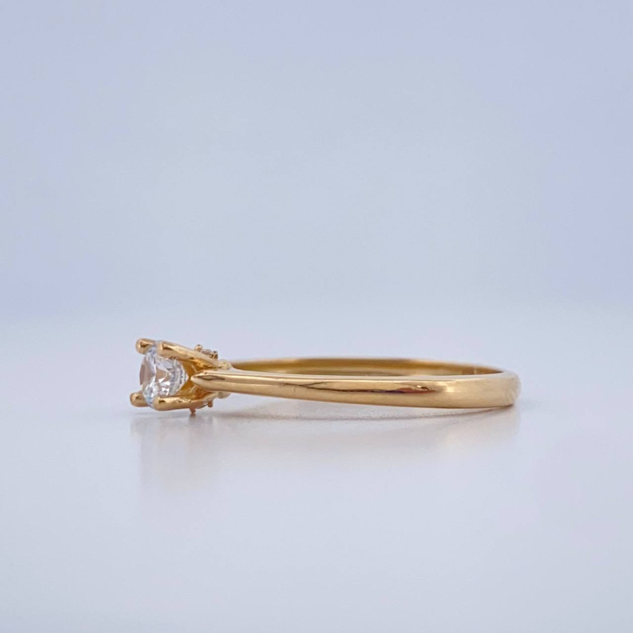Anillo Solitario Curva 1.65gr / T6 3/4 / Oro Amarillo 18K $