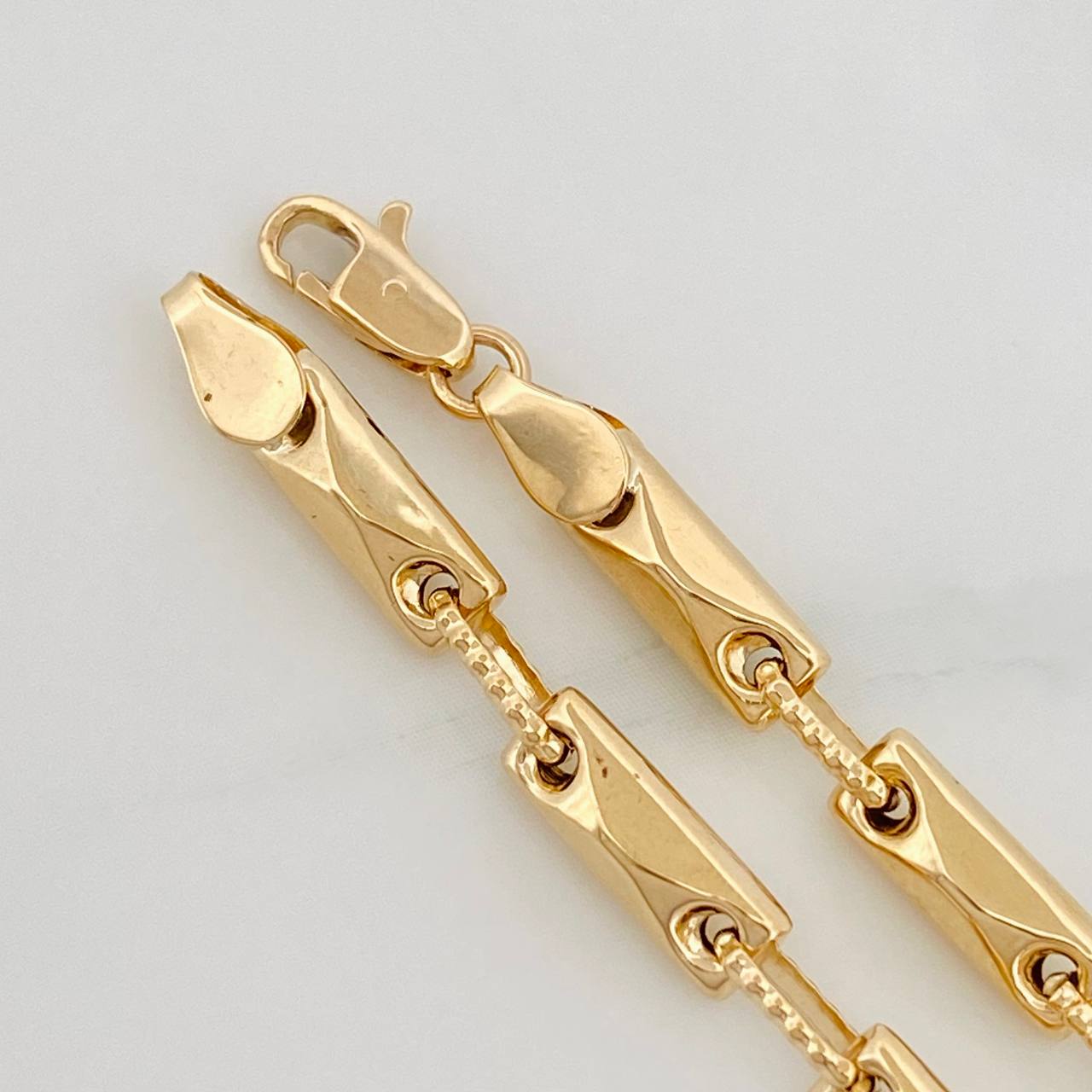 Pulso Rustico Rombos 5g / 20cm / 3.7mm Oro Amarillo 18K