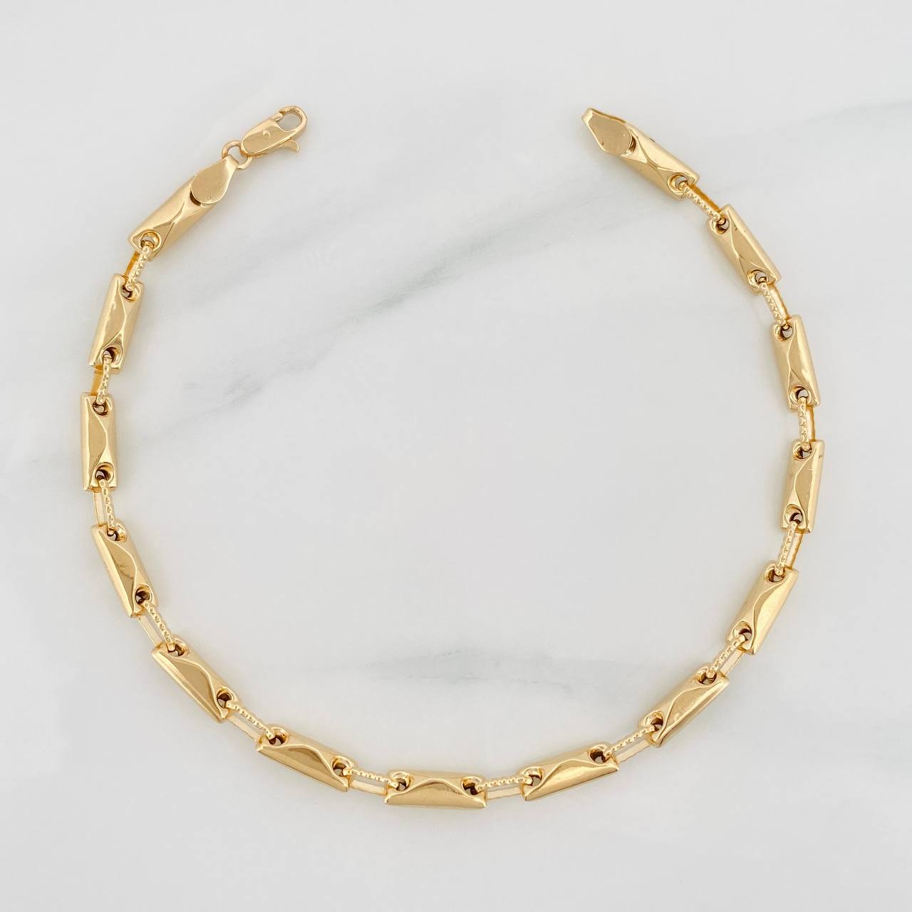 Pulso Rustico Rombos 5g / 20cm / 3.7mm Oro Amarillo 18K