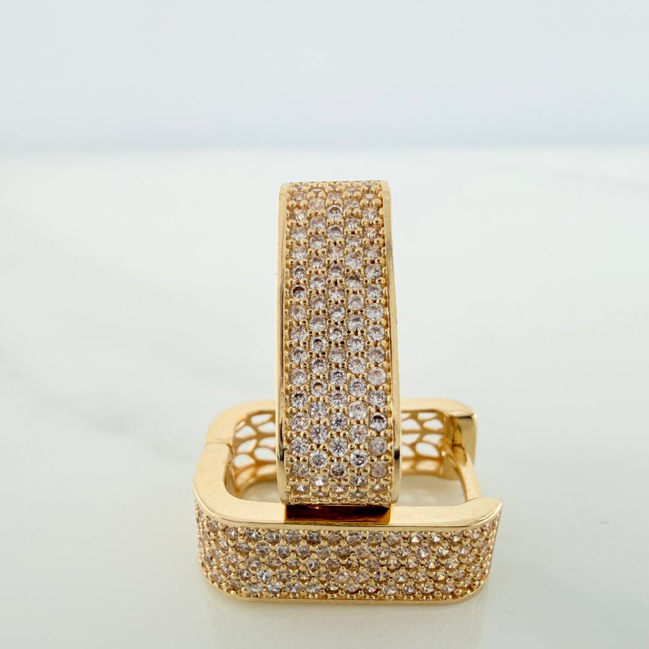 Candongas Cuadradas 7.6gr / 2cm / Oro Amarillo 18K