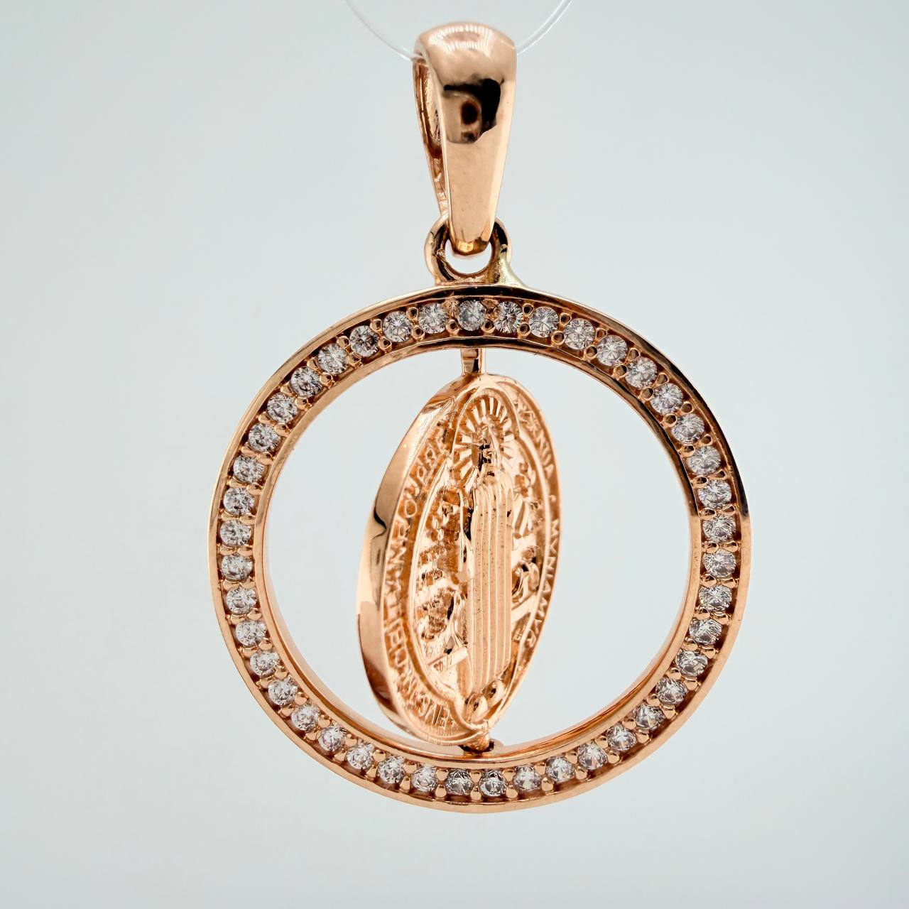 Dije Medalla San Benito 4.75gr / 3.2cm / Oro Rosa 18K $