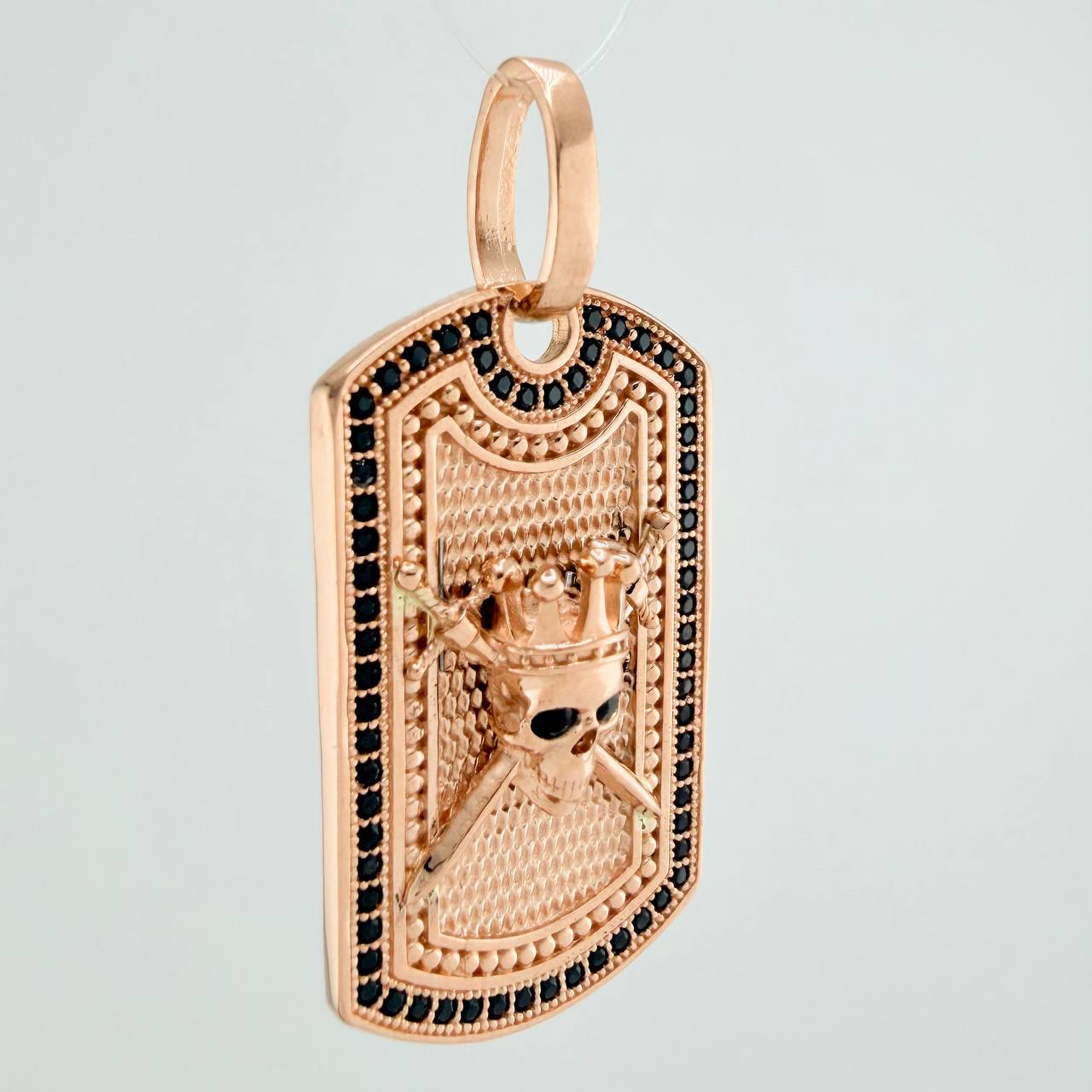 Dije Placa Calavera 6.35gr / 3.6cm / Oro Rosa 18K $