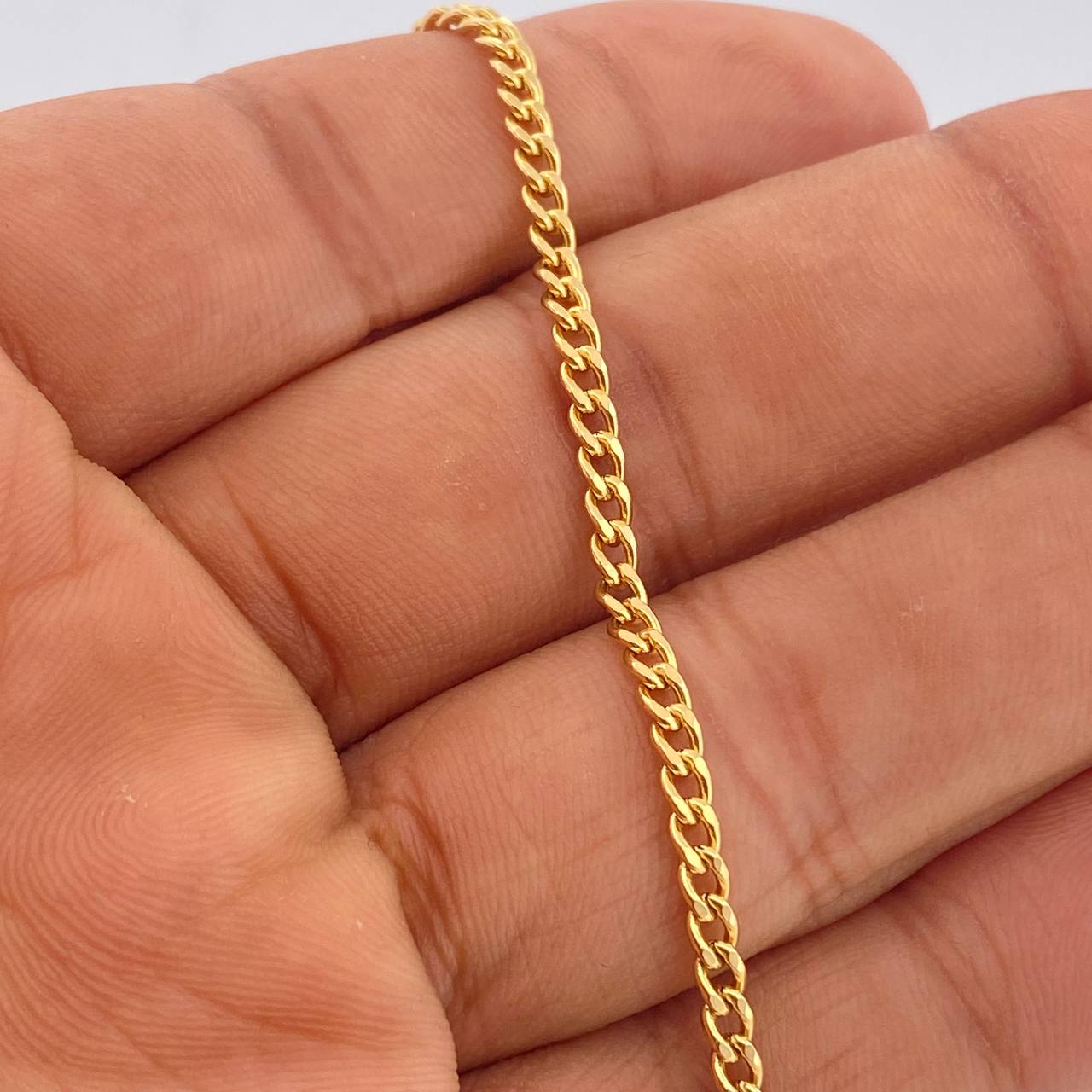 Pulso Cubana 2.55gr / 19cm / Oro Amarillo +1 18K &