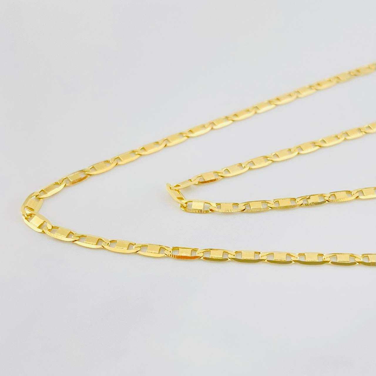 Cadena Escalera Plana 3.35g / 60cm / 1.87mm Oro Amarillo 18K