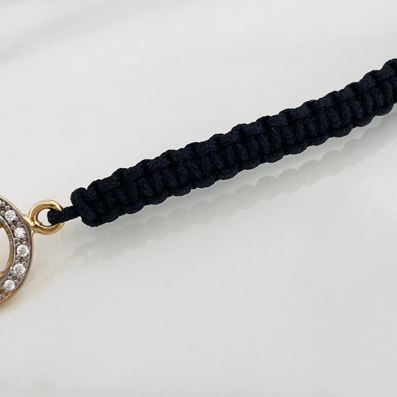 Pulsera Tejida Negra Corona 1.25gr / Tres Oros 18K &