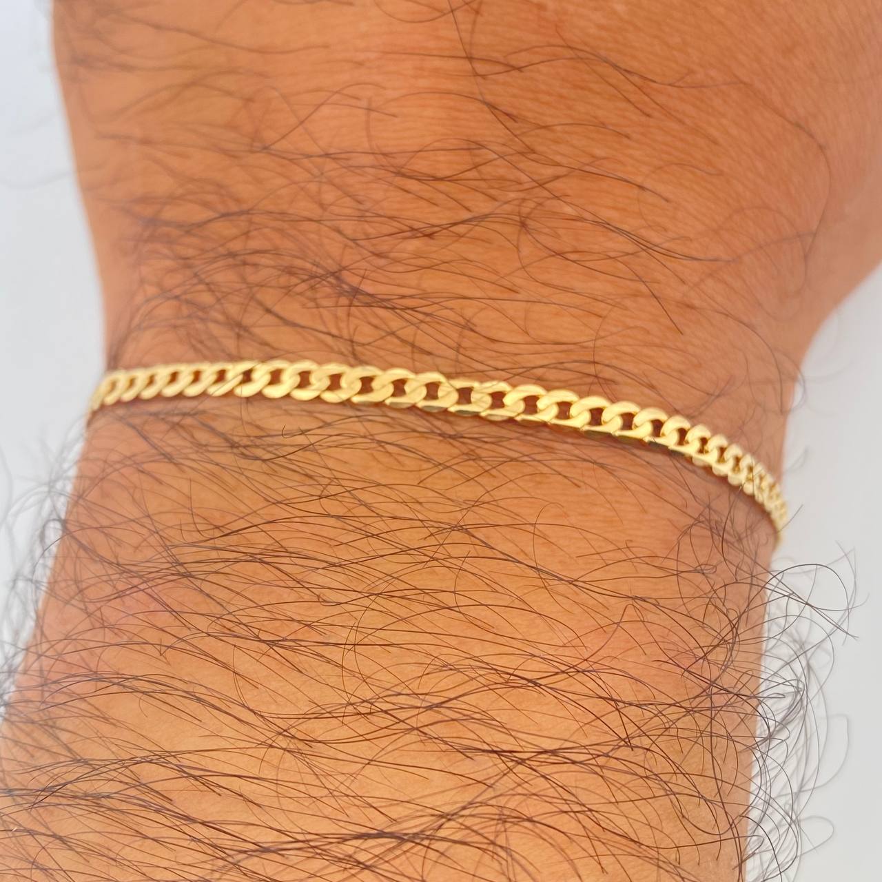 Pulso Cubano 3.7gr / 21cm / Oro Amarillo +1 18K &