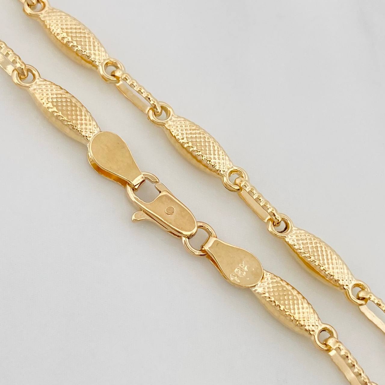 Cadena Rustica Eslabon 8.7g / 50cm / 3.3mm Oro Amarillo 18K