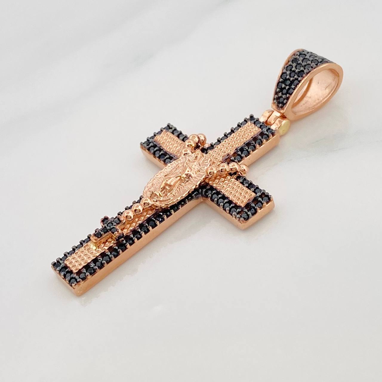 Dije Cruz Virgen de Guadalupe 6g / 4.5cm Dos Oros Negro Rosa 18K