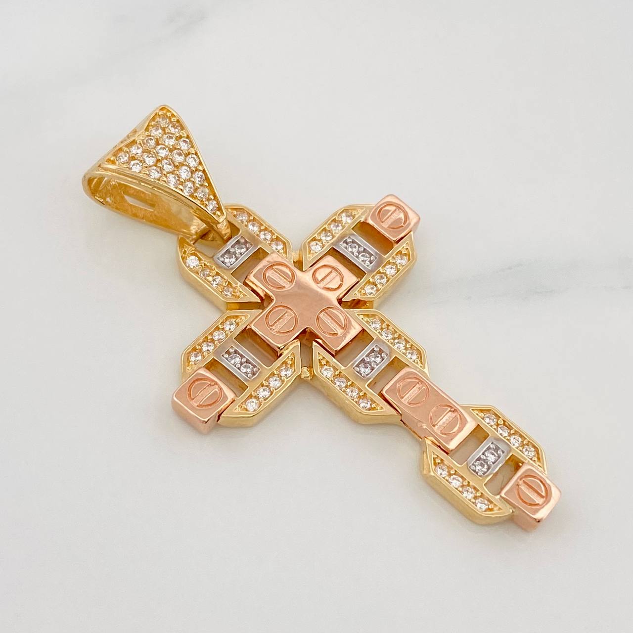Dije Cruz 6.5g / 4cm Tres Oros 18K