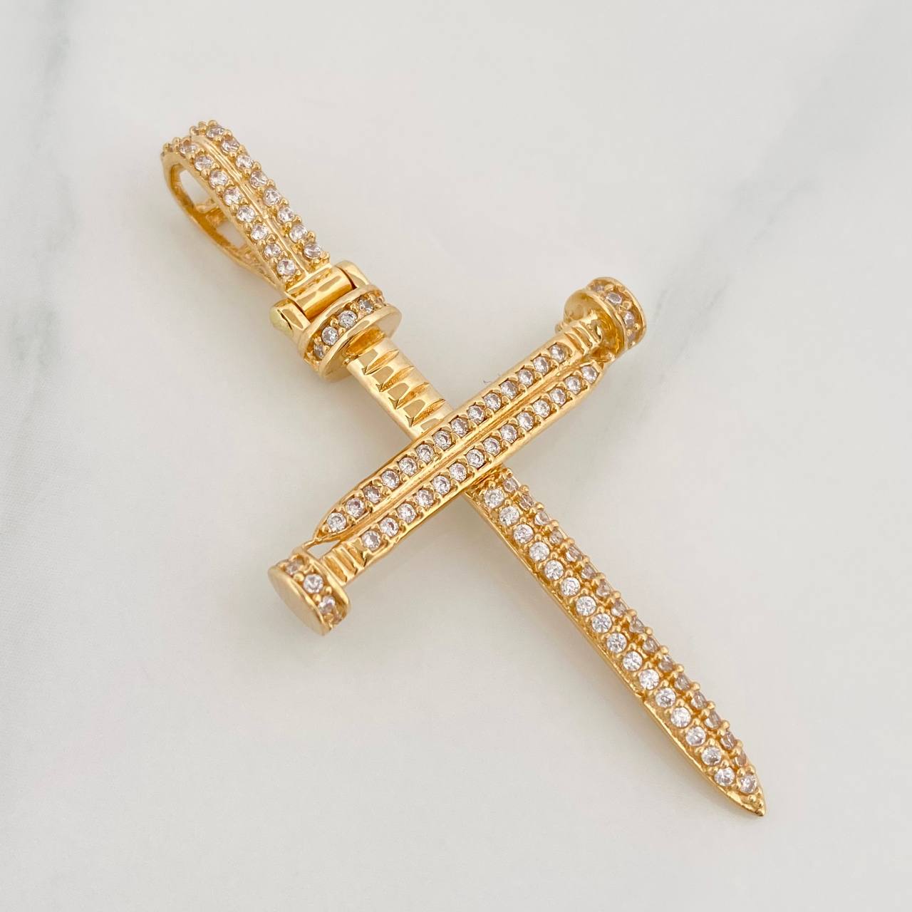 Dije Cruz Clavo 4.15g / 4.5cm Oro Amarillo 18K