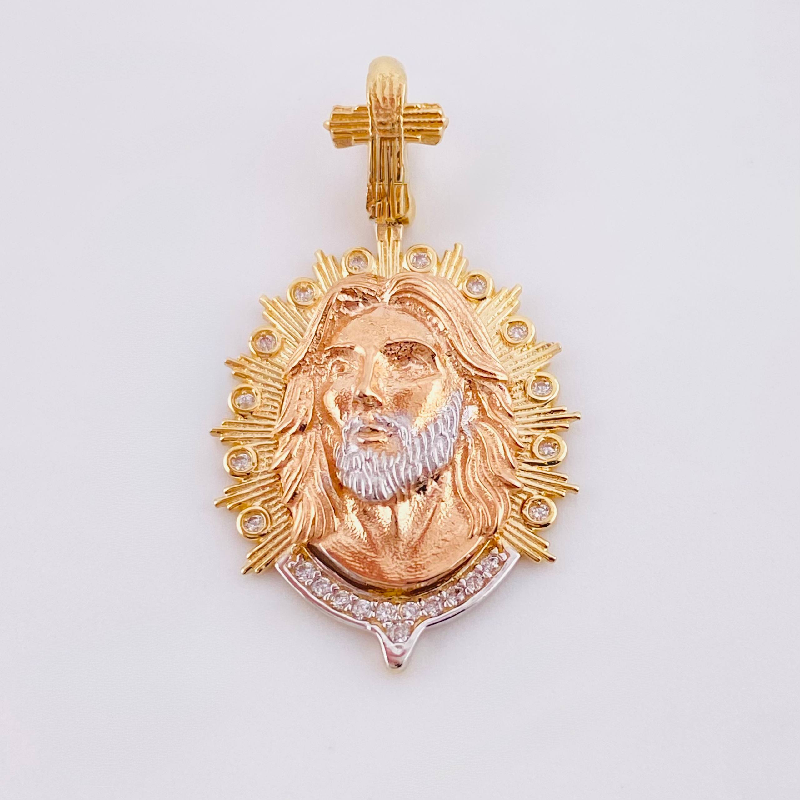 Dije Jesus Aureola Rayada 4.2gr / 2.5cm / Tres Oros 18K *