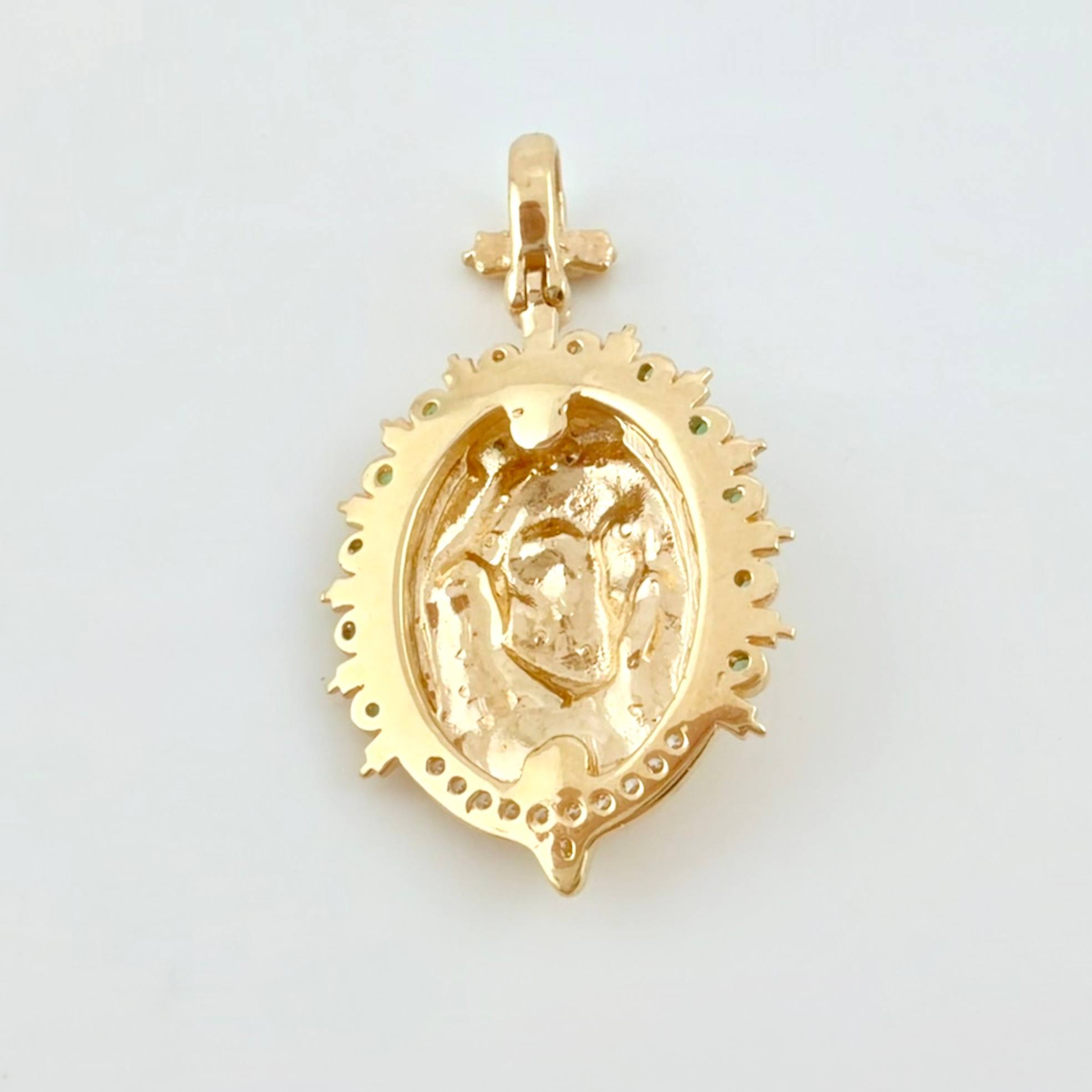 Dije Jesus Aureola Rayada 4gr / 3cm / Oro Amarillo 18K *