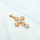 Dije Cruz Trebol 4.5 g / 4.1 cm Tres Oros 18K