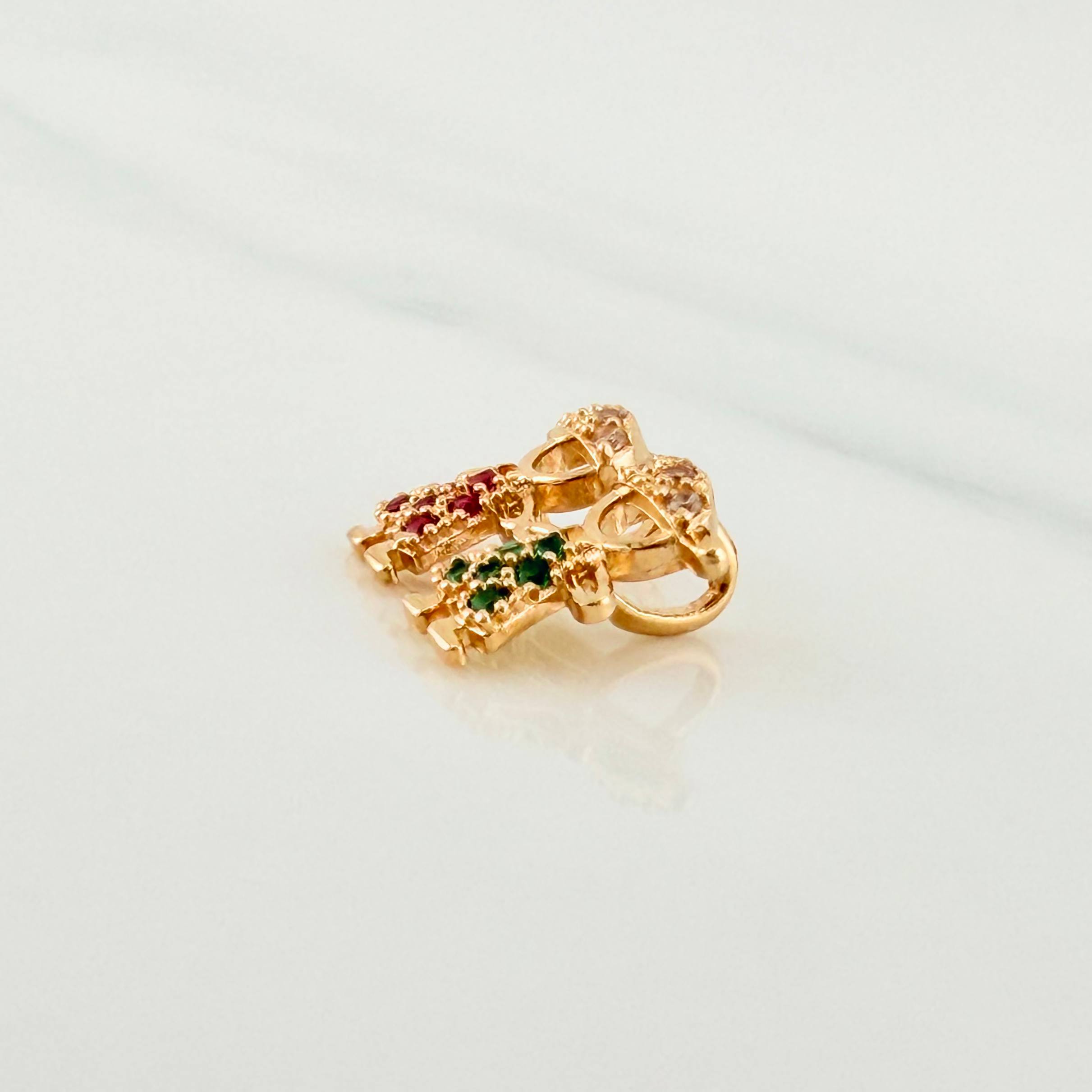 Dije Silueta Niños 0.9 g / 1 cm Oro Amarillo 18K