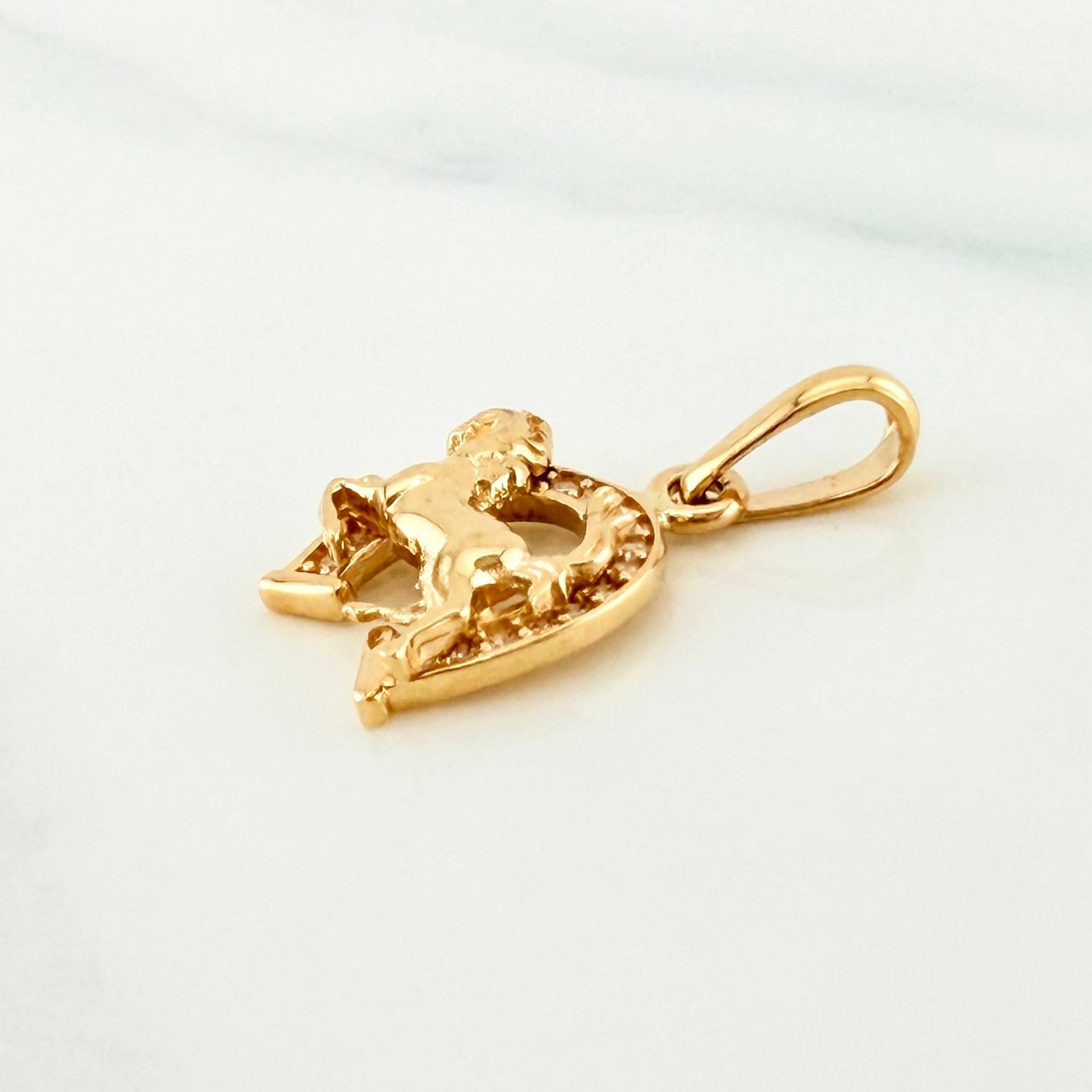 Dije Herradura Caballo 1.65 g / 2.1 cm Oro Amarillo 18K