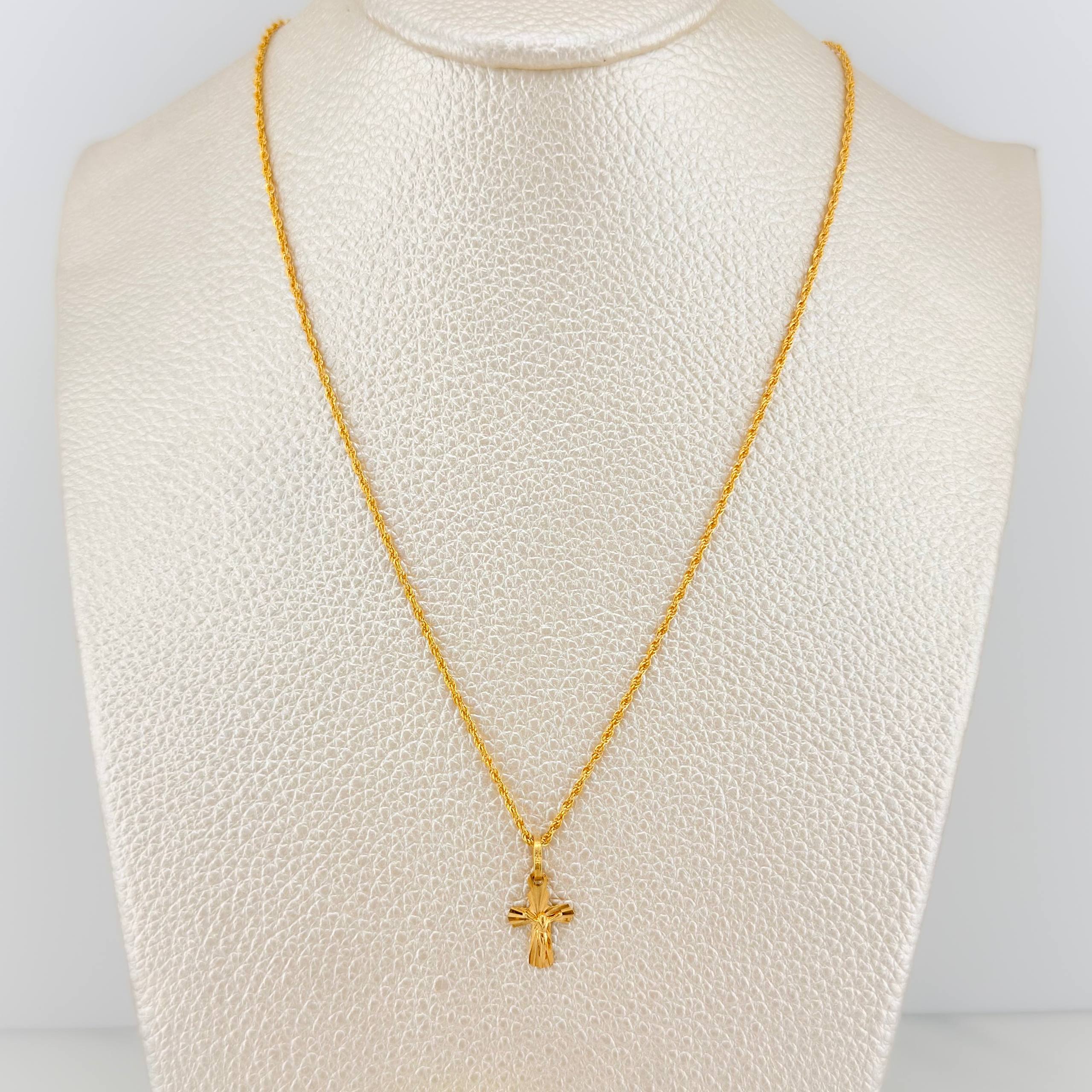 Set Cadena Lazo + Dije Cruz Cristo / 1,35 gr / 50 cm Oro Amarillo 18K