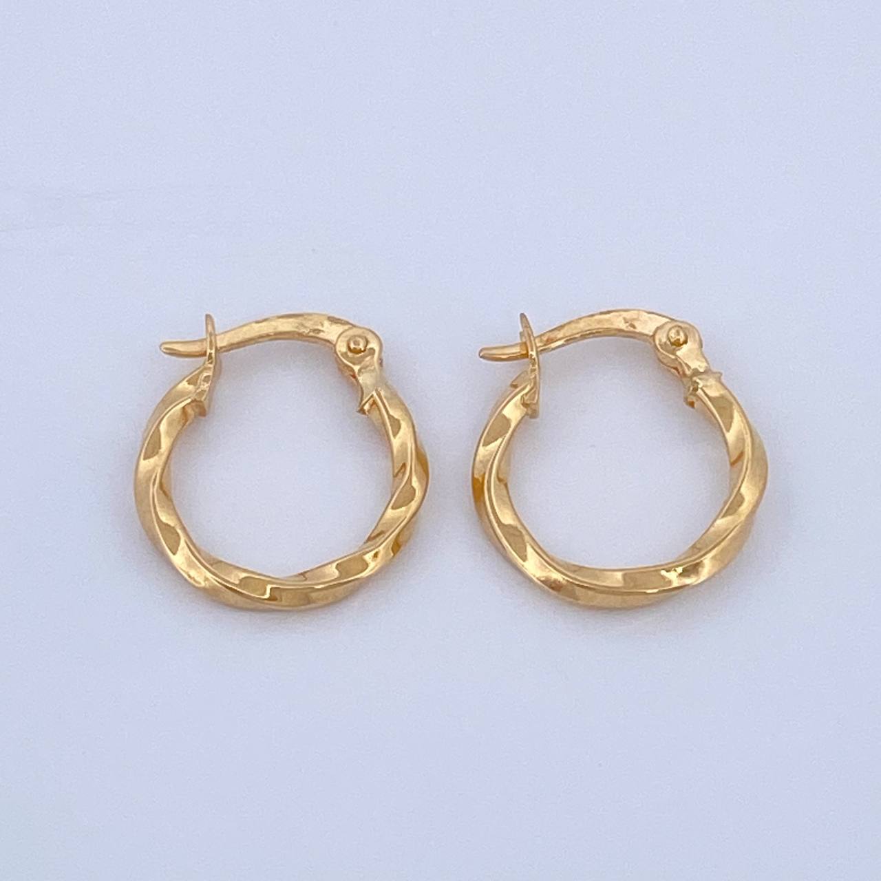 Candongas Kari 0.8gr / 1.5cm / Oro Amarillo 18K &