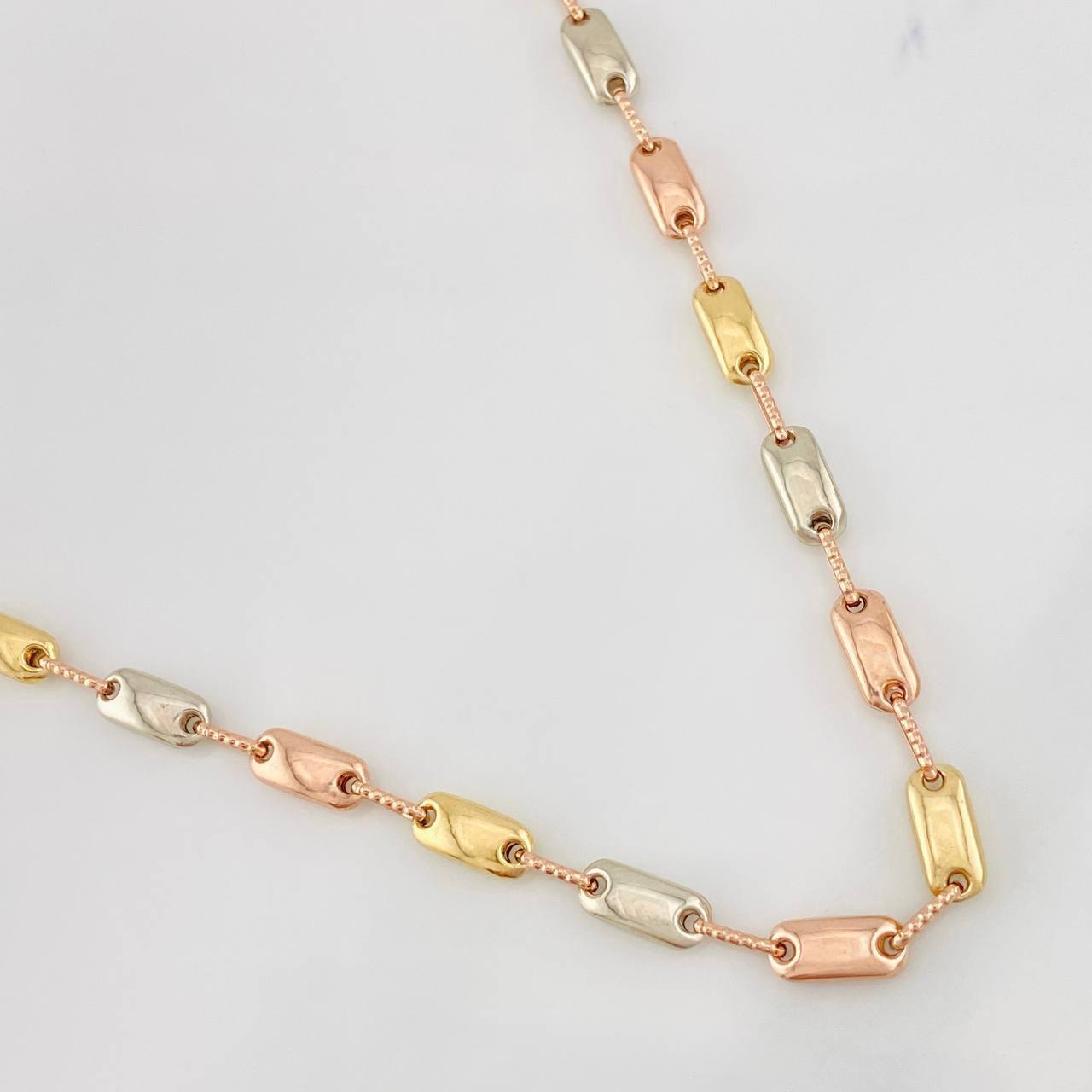 Cadena Rustica Adije 13.7g / 60cm / 4.3mm Tres Oros 18K