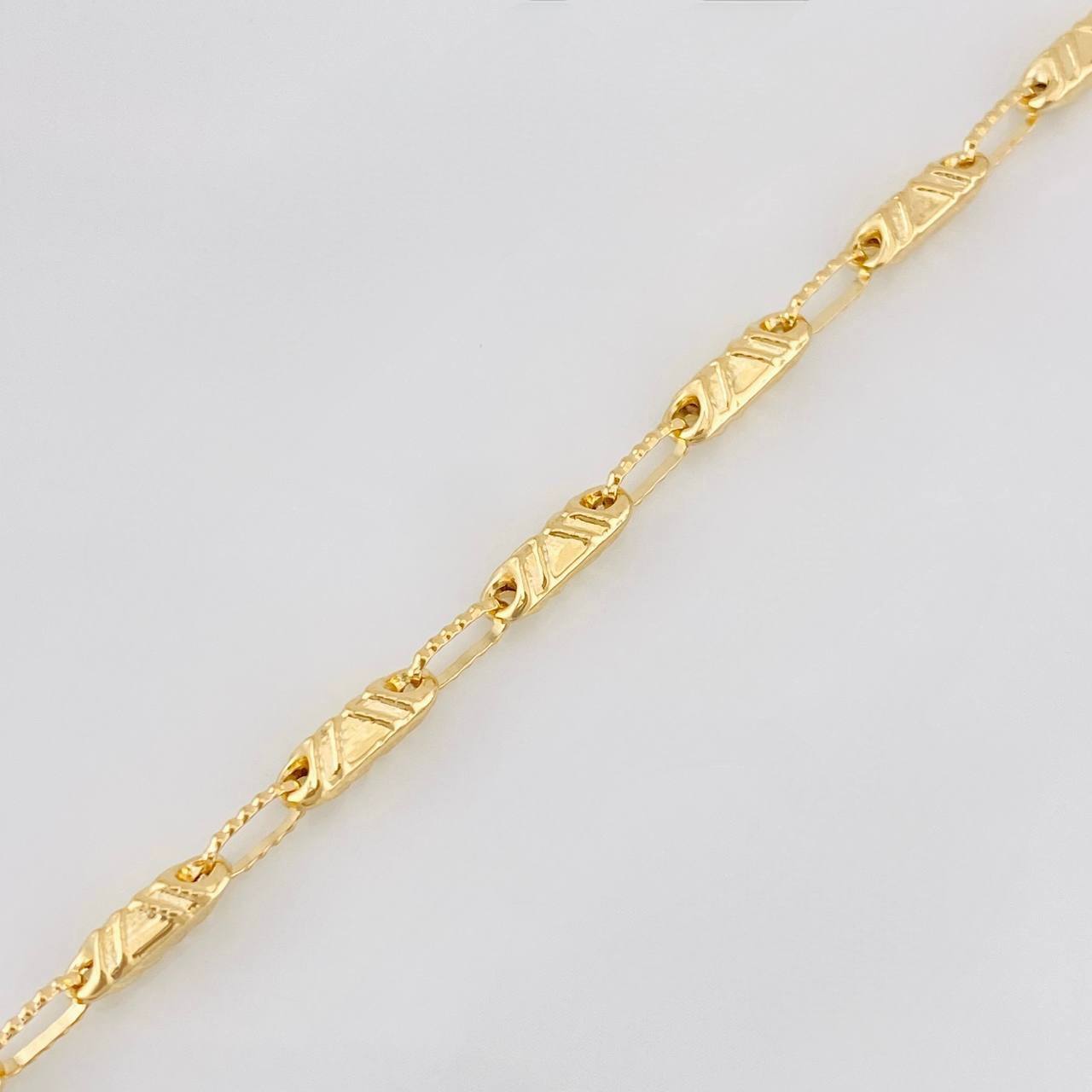 Pulso Rustica 4.3g / 20.05cm / 3.54mm Oro Amarillo 18K