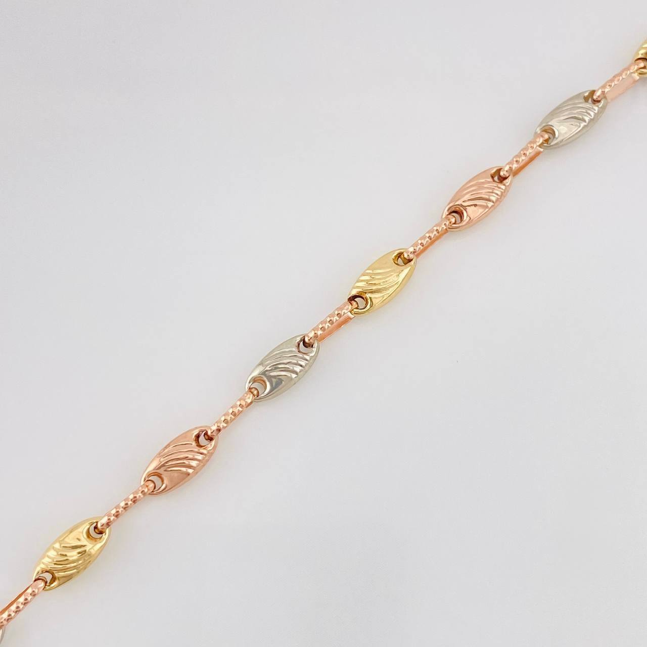 Pulso Rustica Paris 3.65g / 19cm / 3.48mm Tres Oros 18K