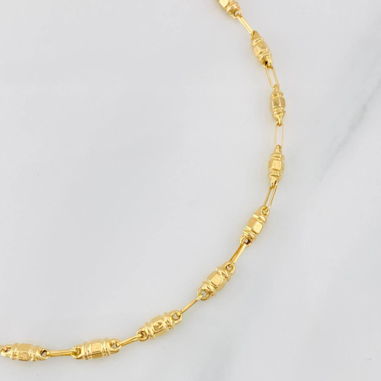 Tobillera Rustica Barril 3.5g / 25.05cm / 2.62mm Oro Amarillo 18K