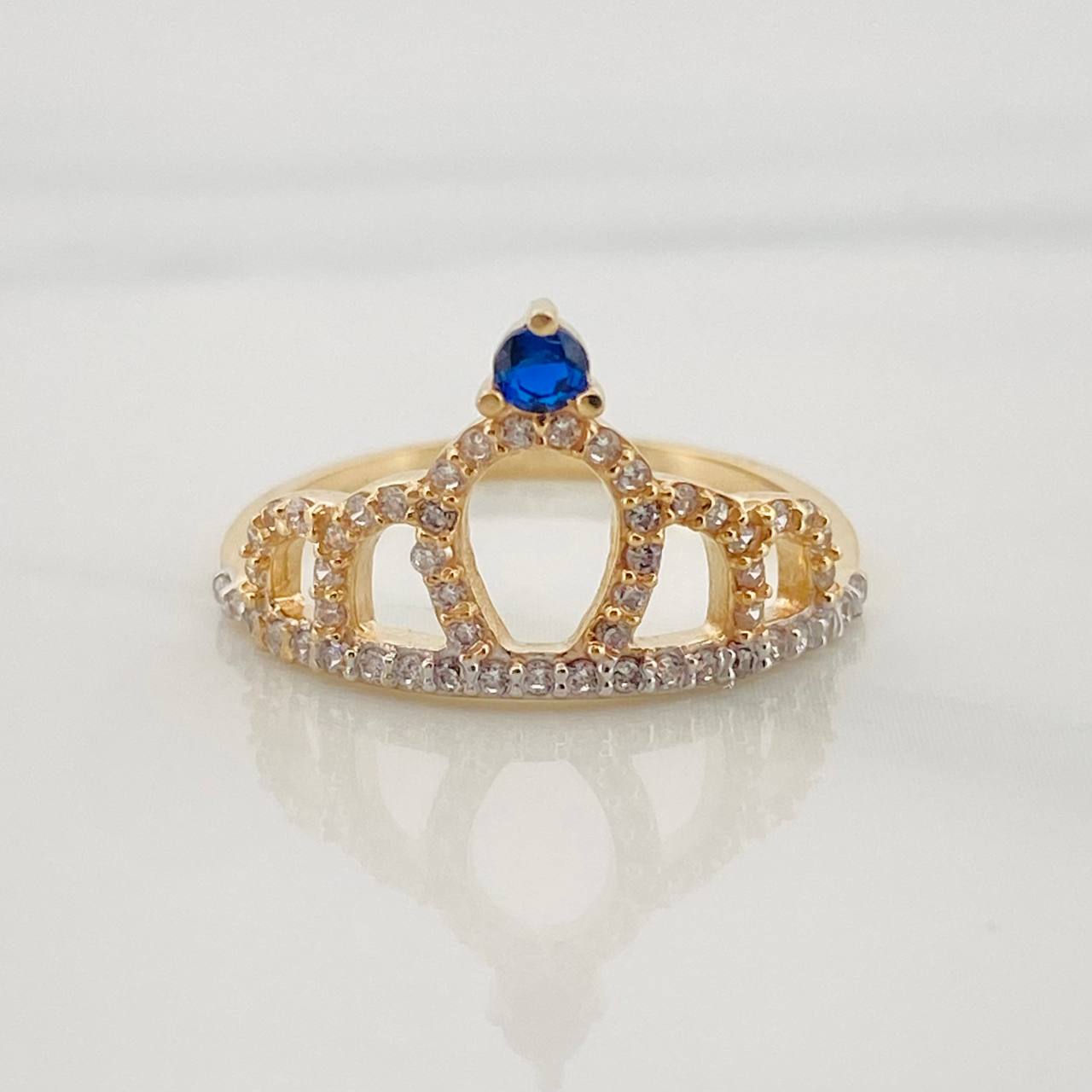 Anillo Corona Cetro 1.95g / T6 3/4 Dos Oros Amarillo Blanco 18K