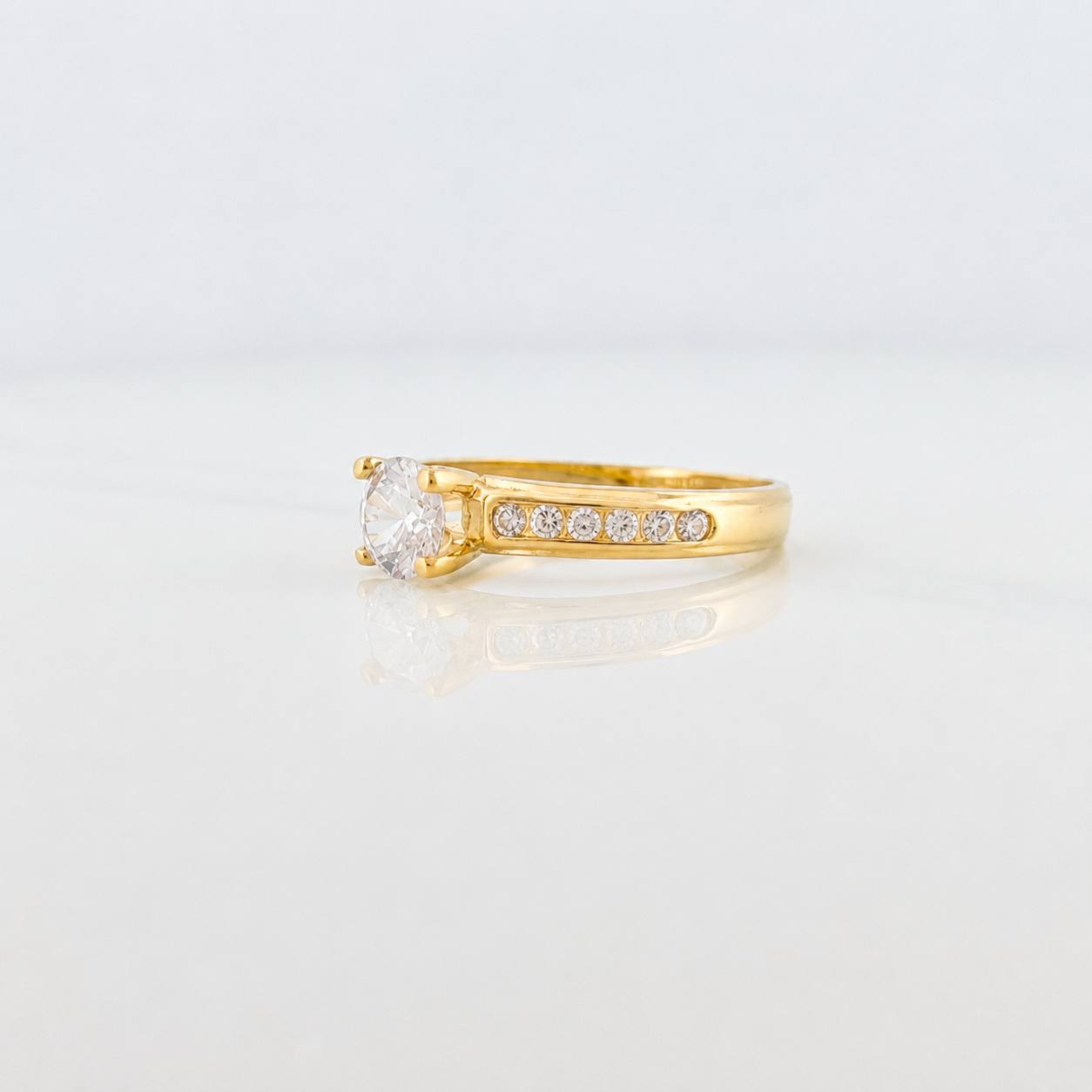 Anillo Solitario Churumbela 2.7g / T7 1/4 Oro Amarillo 18K