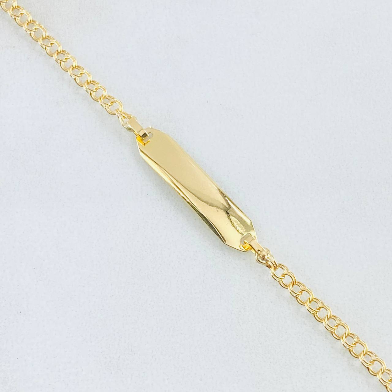 Pulso Bebé Aro Seguido Placa Rectangular 1.2gr / 12cm-13.5cm / Oro Amarillo 18K