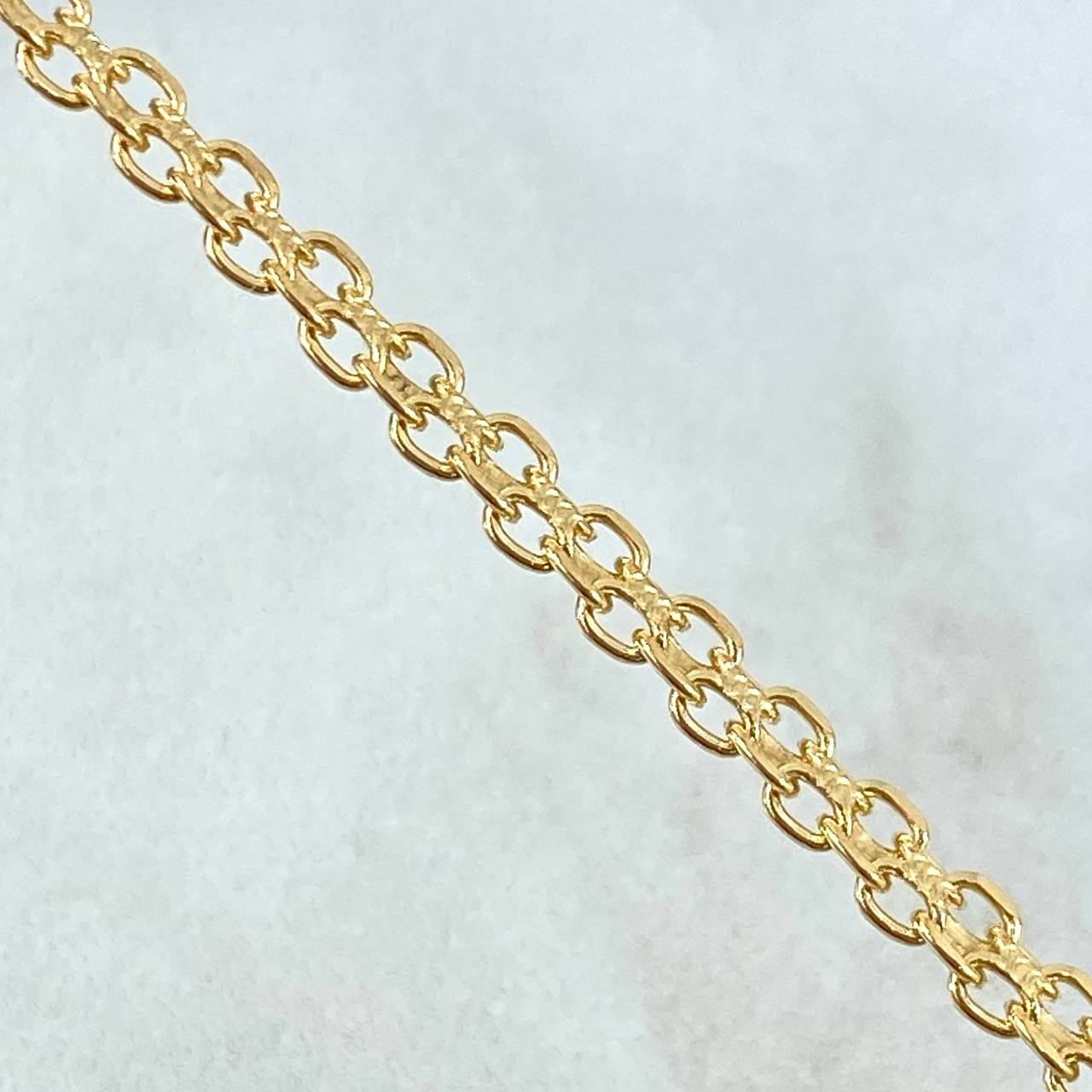 Pulso China 7gr / 19.5cm / 3.8mm Placa Rectangular Lineas Paralelas Oro Amarillo +0 *