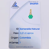 Dije Flor Hexagonal 21pts Esmeraldas 1.05gr / 1.4cm / Oro Amarillo 18K *