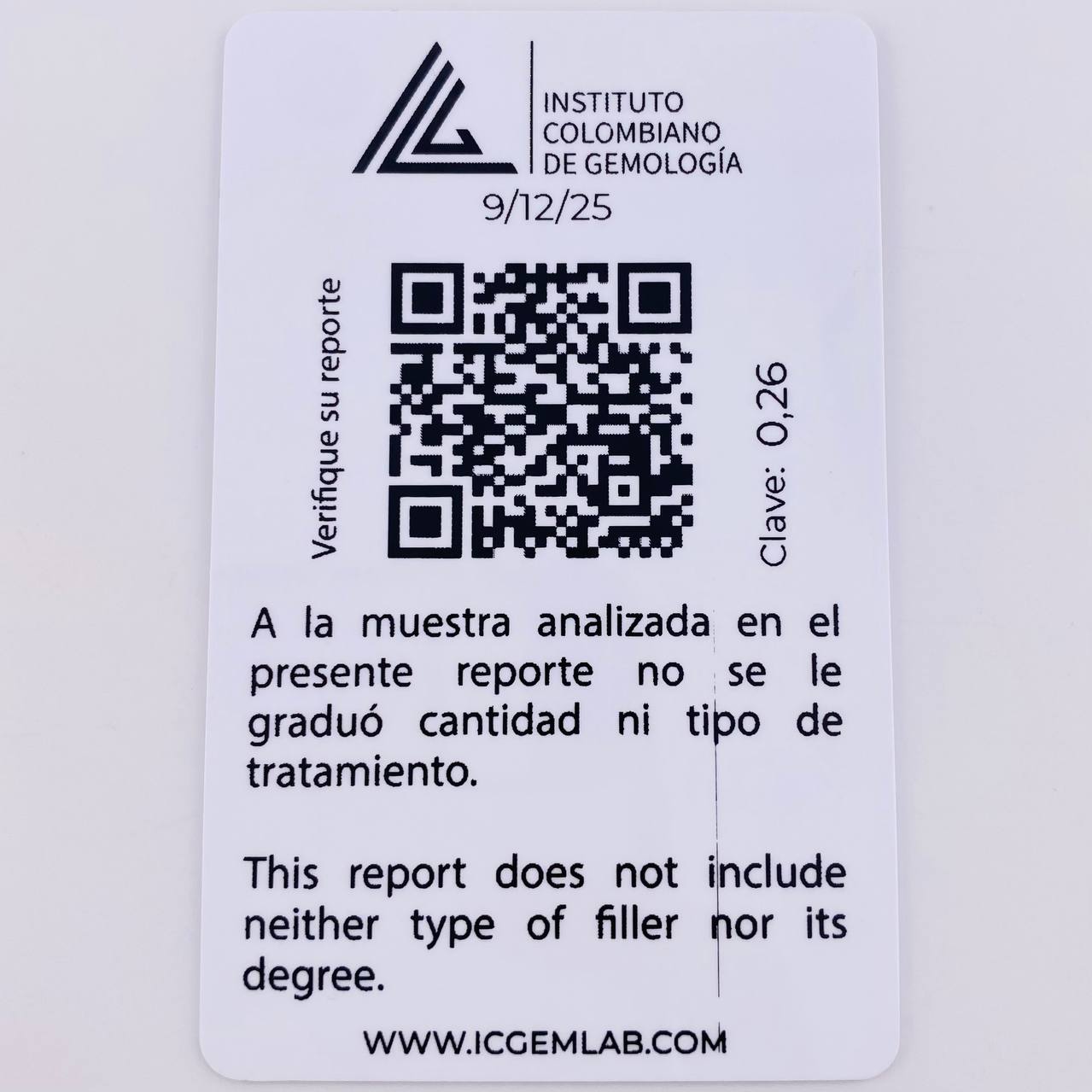 Dije Circulo 26pts Esmeraldas 1.75gr / 2cm / Oro Amarillo 18K *