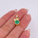 Dije Conejo 80pts Esmeraldas 2.2gr / 1.8cm / Oro Amarillo 18K *