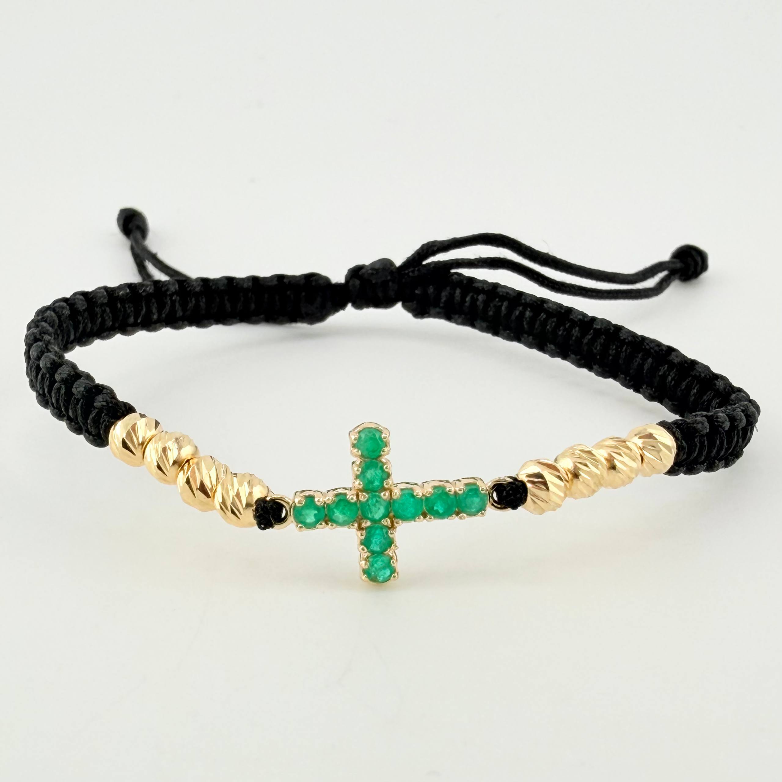 Pulsera Cruz Latina 43pts Esmeraldas 1.65gr / 1.8cm / 4mm Oro Amarillo 18K *