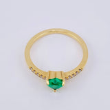 Anillo Solitario Corazon 45pts Esmeralda 9pts Diamantes 2.2gr / T6 1/2 / Oro Amarillo 18K ©