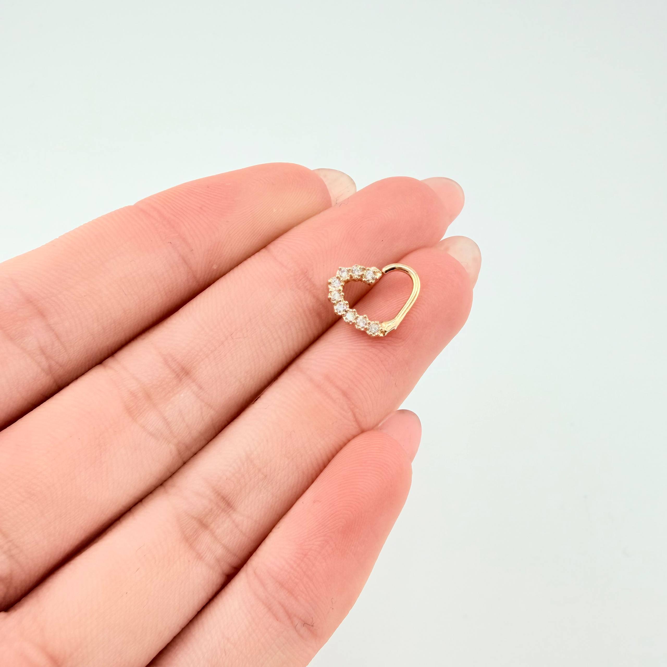Piercing Corazon Medio 0.6gr / 9mm Oro Amarillo 18K *