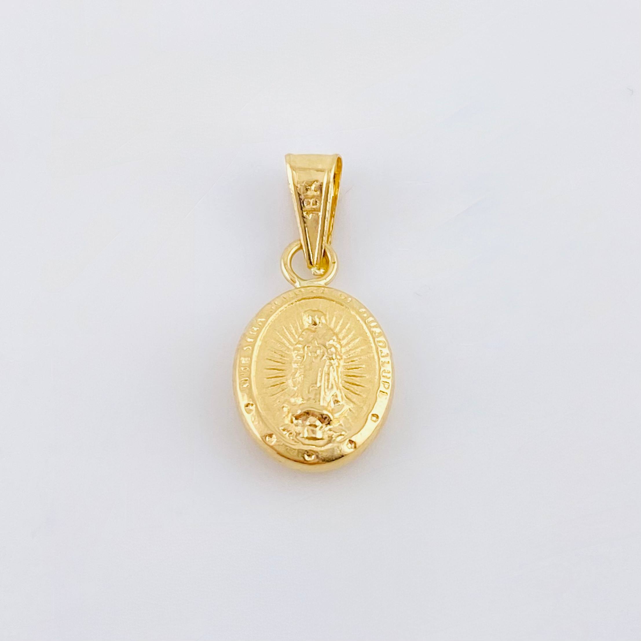Dije Virgen Guadalupe 0.5gr / 1.6cm / Oro Amarillo 18K ©