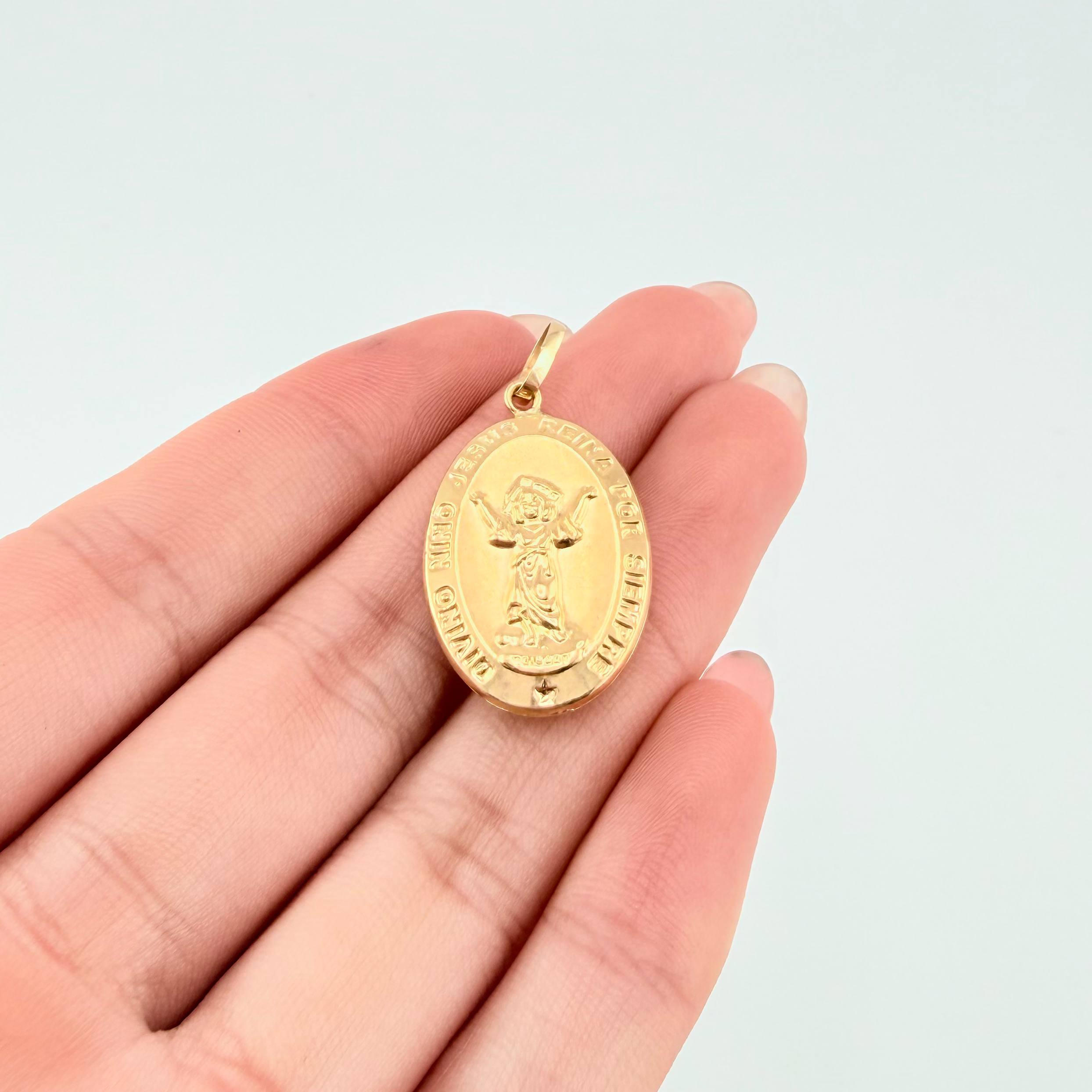 Dije Divino Niño 1.95gr / 3cm / Oro Amarillo 18K