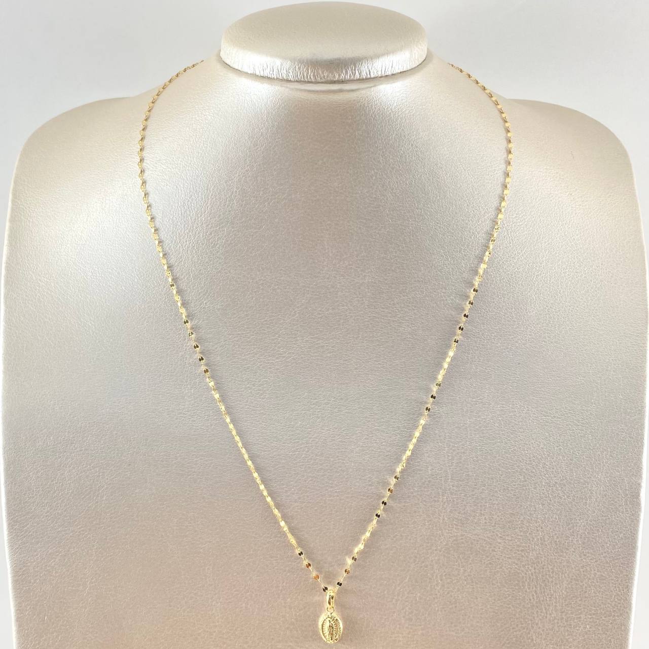 Set Cadena y Dije Flor Espejo + Virgen Guadalupe 1.3gr / 50cm / Oro 18K (Oferta) ©