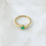 Anillo Solitario Oblicuo Liso 2.35gr / T6 / Esmeralda 26pts Oro Amarillo 18K (Joya) ©