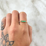 Anillo trinity 1.85gr / T7 1/4 / Esmeraldas 33pts Oro Amarillo 18K (Joya) ©