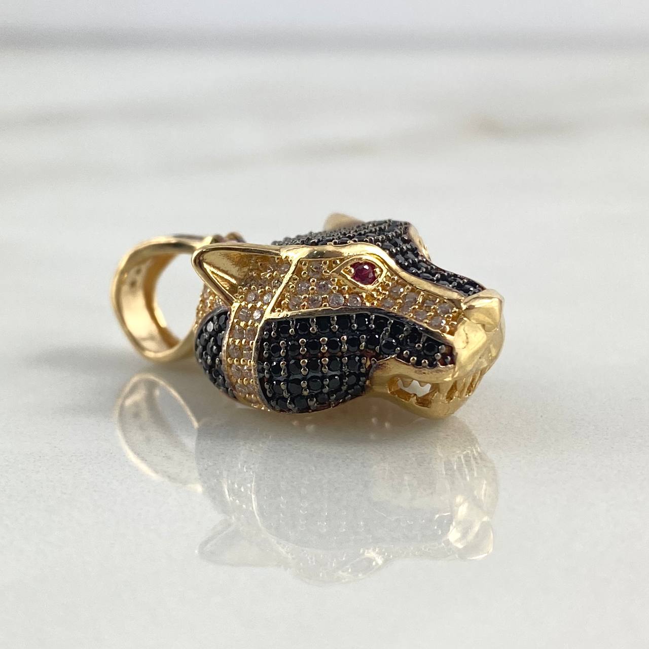 Dije Pantera 9.05gr / 3.1cm / Circones Negros Blancos Rojos Oro Amarillo *