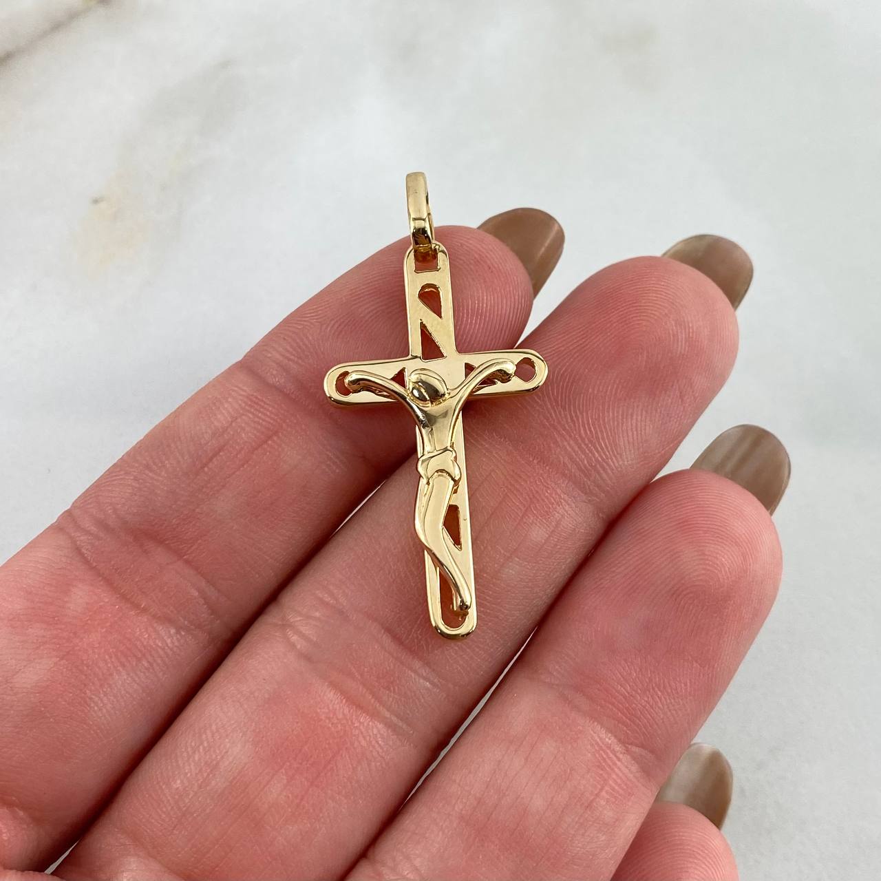 Dije Cruz Cristo 4.1gr / 3.7cm / Circular Oro Amarillo *