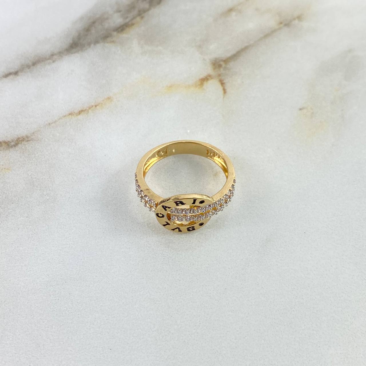 Anillo BV 3.3gr / T6 / Circones Blancos Oro Amarillo ©